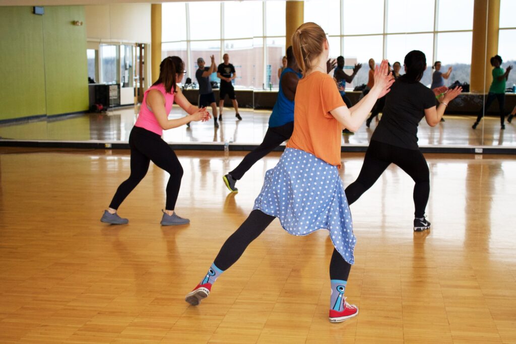 A group of people at an exercise class